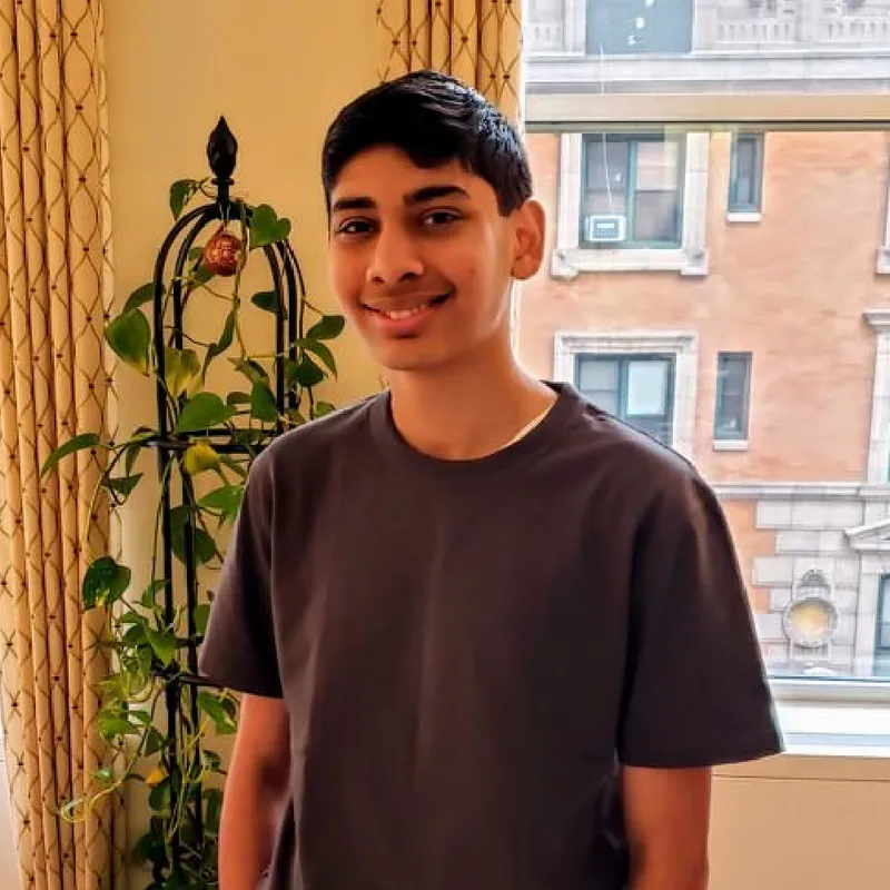 Ronak Gupta, former product manufacturing at MintBox.